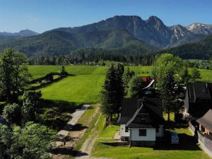 Folk Home