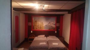 Hotels Hotel de Savoie : photos des chambres