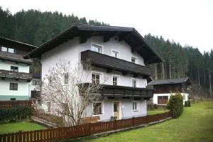 Apartment Julia & Maria - Hopfgarten im Brixental