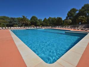 Appartements Lovely Apartment with Swimming Pool Terrace and beach at 900m : photos des chambres