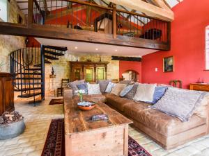 Maisons de vacances Cozy Holiday Home in La Foret de Tess with Private Pool : photos des chambres