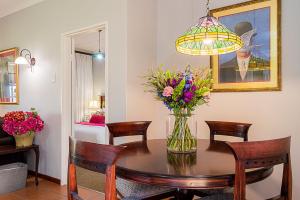 Glen Ormond Country House