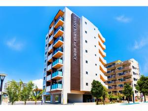 Yenns Marina Inn Mercy