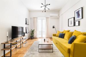 Central Cozy Apartments in Plaka by UPSTREET