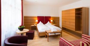 Large Double Room without Balcony room in Hotel Kolping