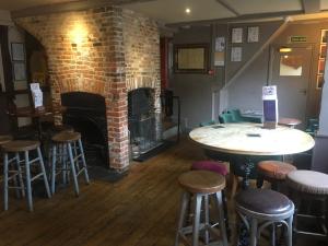Black Buoy Inn