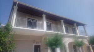 Marys apartments close to the sea