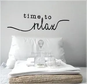 伊斯特利亚酒店 - 塞扎纳