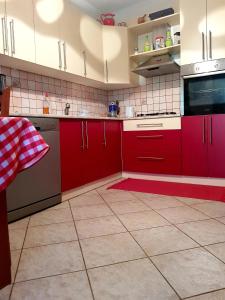 Apartments Ivka & Garden