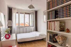 Veeve - Canal Saint Martin Pad