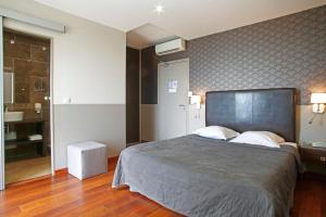 Hotels Hotel Restaurant Christophe Colomb : photos des chambres