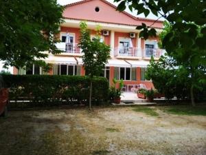 Angelica Apartments