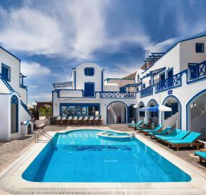 Roula Villa Studios & Apartments Santorini Greece