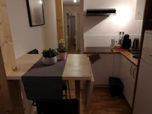 Appartements Maison 2 chambres, cosy, proche Metro : photos des chambres