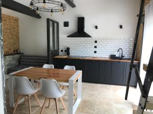 Appartements Gite dans le sud Aveyron : photos des chambres