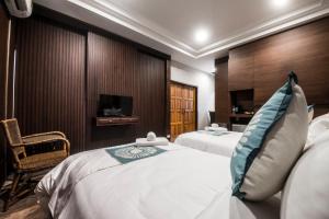 Amara Villa Khao Ka Lok