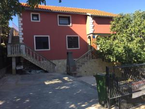 ELA apartmani A2