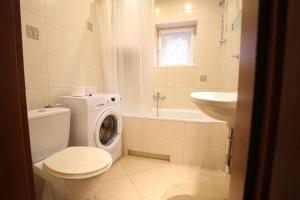 Rainbow Apartments 1 Premium