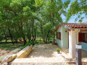 Holiday Home Country house D&D by Interhome