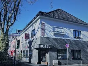 Art Hotel Köln - Ресрат