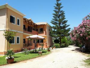 Elizabeth Apartments