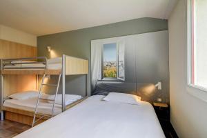 Hotels B&B HOTEL BEAUNE Nord : Chambre Quadruple - Non-Fumeurs