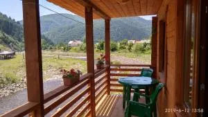 Садиба ,,У Мітріци'' - Синевир