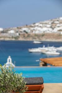 Seethrough Mykonos Suites Myconos Greece