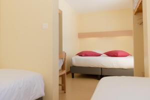 Auberges Le Relais Nordique : Chambre Quadruple - Vue sur Montagnes
