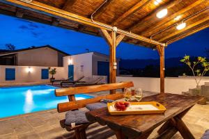 Vitezs House NovigradKnights House Novigrad