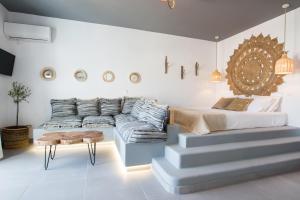 Studio Apartment with Sea View room in Gorgona Blue Studiο