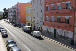 Sete Rios, Near Zoo Lisboa free Wifi