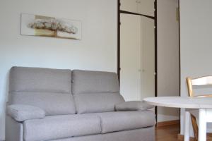 Studio à 100 mètres des thermes vue sur montagne.