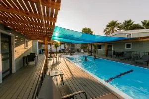 Somewhere - Chalets in the Arava - Beʼer Menuẖa