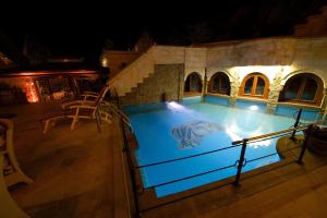 Miras Hotel