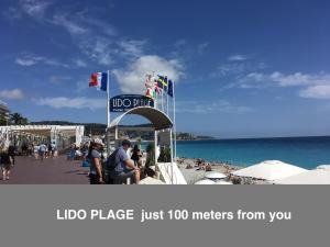 Quiet flat next to the beach