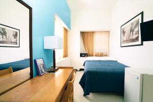 Private Double Room with Shared Bathroom room in West Side YMCA