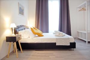 Pompeo Magno White Luxury Apartment