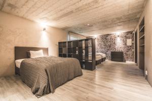 Prieka pietura (on Šveices street)