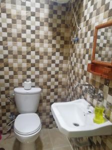 Al-Houriat Hotel