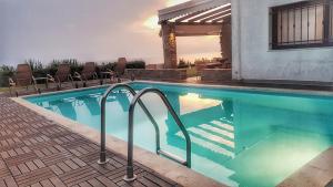 DreamView Luxury 4br Villa