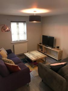 3 Crown Barton, Glastonbury