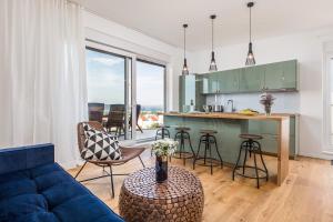 Penthouse SeaByMe with 2 Terraces