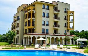 2bedroom apartment in Lighthouse spa golf resort