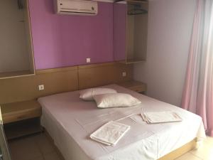 Dimis Studios and Apartments