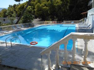 Mina Apartments Poros-Island Greece