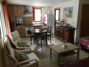 Appartements Les Buis : photos des chambres