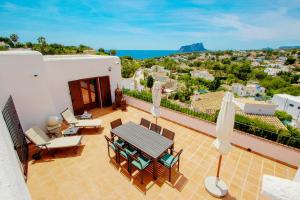 Argentario - sea view villa with private pool in Benissa
