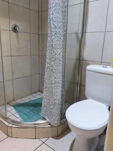 Hirondelle @ 45 Old Paarl