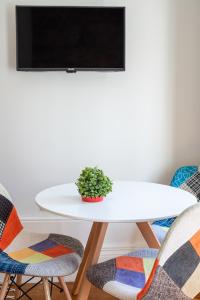 ZD Moreira Flats B By PortoProperties4You